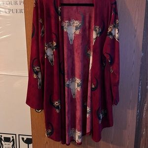 Beautiful western short cardigan with unique design.